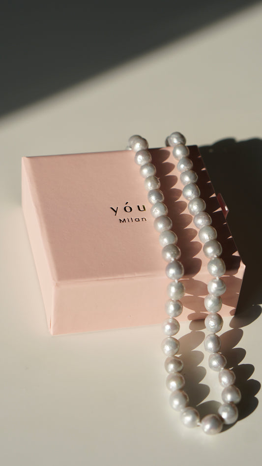 Collana di Perle Akoya Barocche Grigie