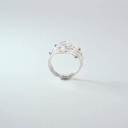 Lotus Mini Pearl Ring